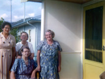 Our Mum Ena (tallest) & housemates Stewart St Lithgow
